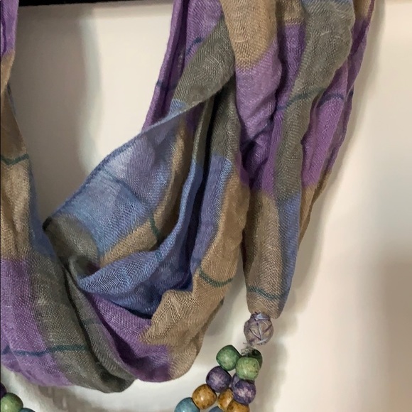 Anthropologie plaid infinity scarf with beading - Picture 3 of 8